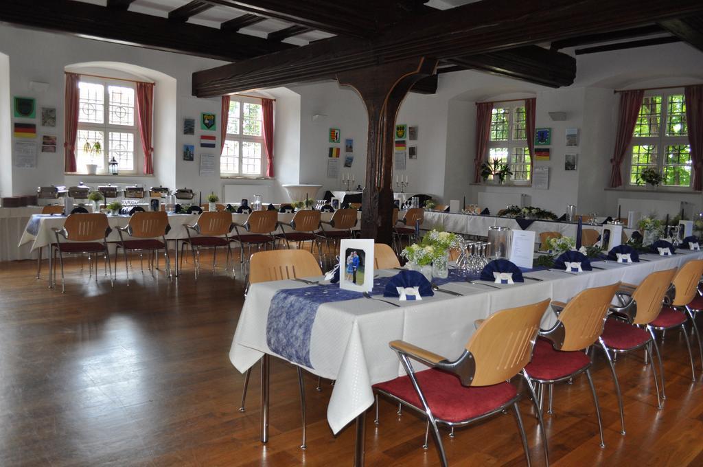 Schlosshotel Am Hainich Behringen  Exteriör bild